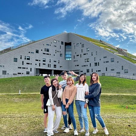 Sevilla Hostel Taitung Екстериор снимка