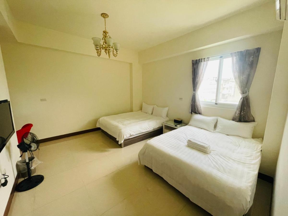 Sevilla Hostel Taitung Екстериор снимка